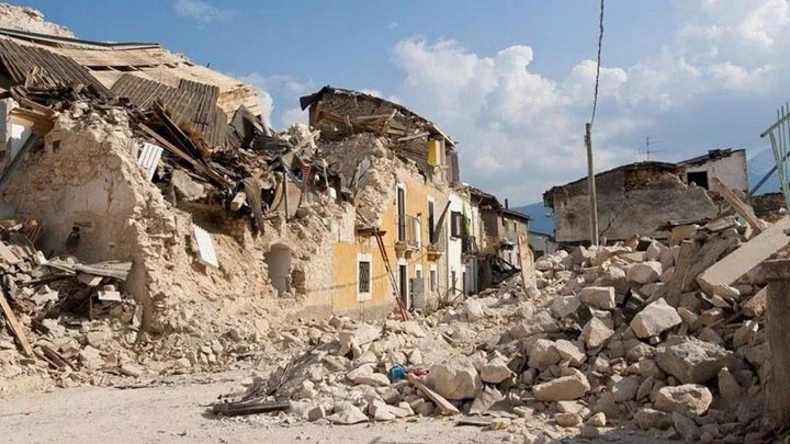 Число жертв землетрясения в Марокко превысило 2,6 тысячи