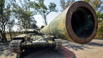 Украину предупредили о возможном полномасштабном наступлении России