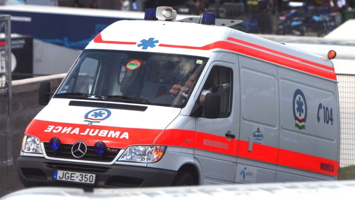 Во время авиашоу в Венгрии разбился самолет: есть погибшие Во время авиашоу в Венгрии разбился самолет: есть погибшие